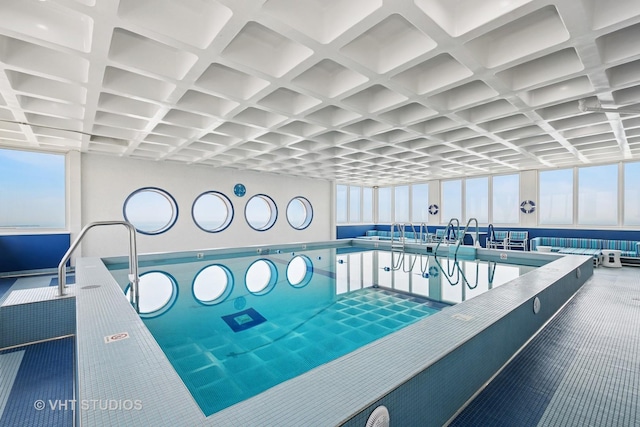 1300 N Lake Shore Dr Unit 21D, Chicago, IL 60610 - view of pool