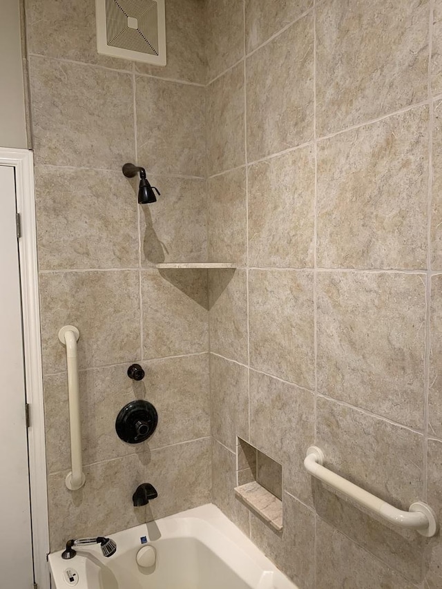 743 Dundee Ave, Barrington, IL 60010 - bathroom with shower / bathtub combination