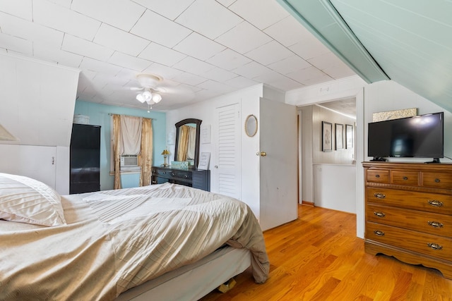 2808 Elder Ln, Franklin Park, IL 60131 - bedroom featuring light wood-type flooring and ceiling fan