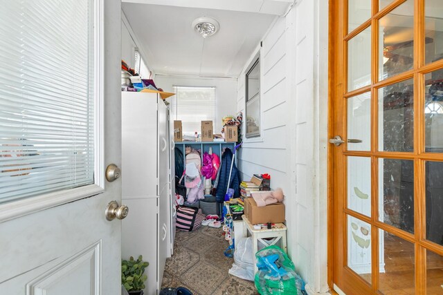 2808 Elder Ln, Franklin Park, IL 60131 - view of entryway