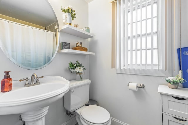 2808 Elder Ln, Franklin Park, IL 60131 - full bathroom featuring plenty of natural light