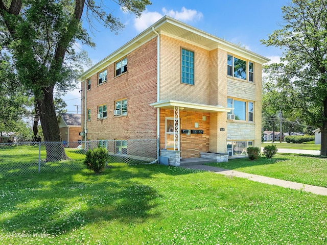 6737 W Lloyd Dr, Worth, IL 60482 - view of front facade featuring brick siding