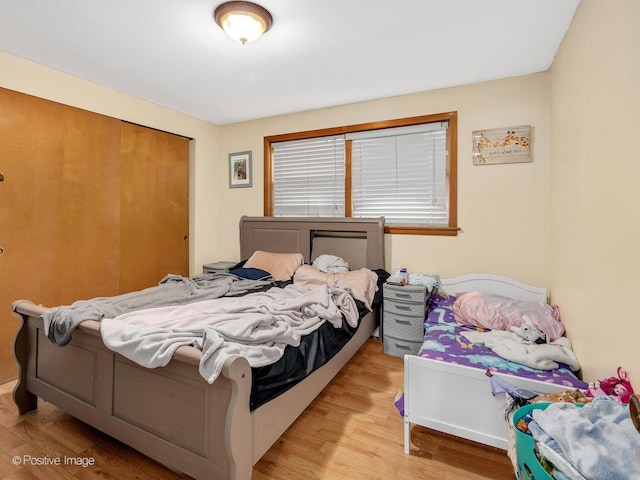 6737 W Lloyd Dr, Worth, IL 60482 - bedroom with wood finished floors