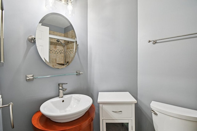 1604 Brittany Ct Unit 2B, Wheeling, IL 60090 - full bath featuring a sink and tiled shower