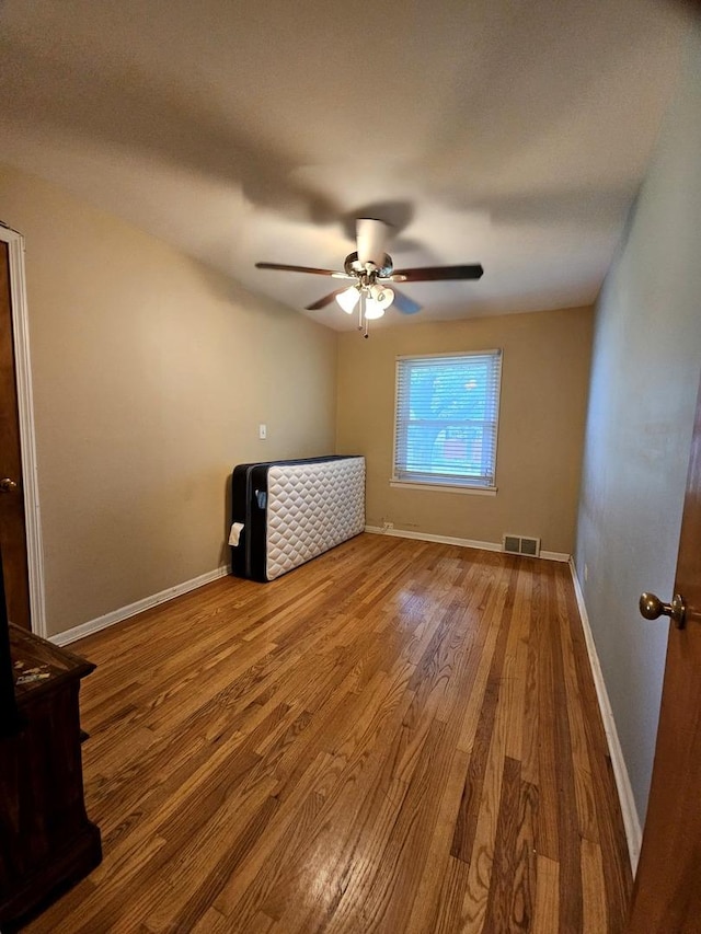 155 S Mclean Blvd, Elgin, IL 60123 - photo 17