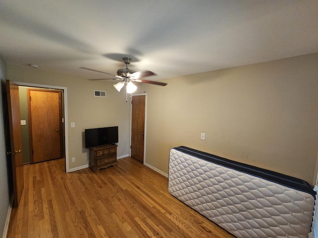 155 S Mclean Blvd, Elgin, IL 60123 - photo 18