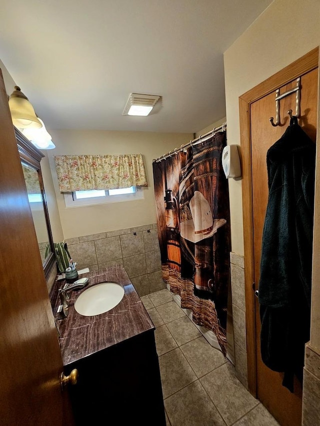 155 S Mclean Blvd, Elgin, IL 60123 - photo 19