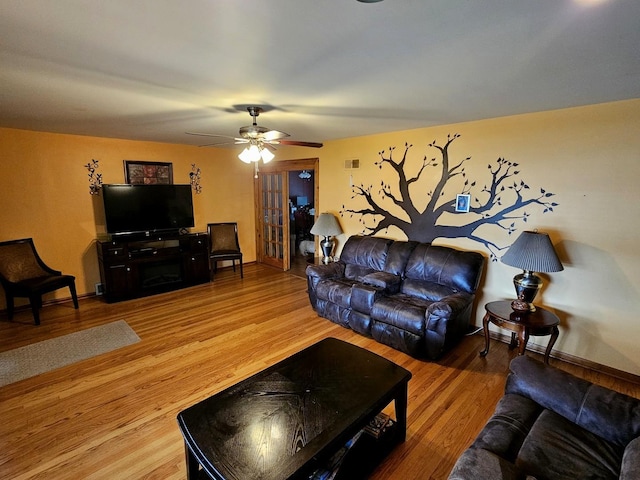 155 S Mclean Blvd, Elgin, IL 60123 - photo 4