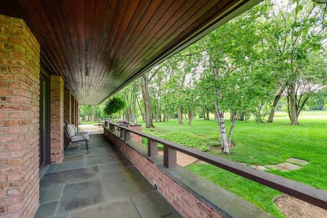 1200 Regency Ln, Lake Forest, IL 60045 - view of patio / terrace