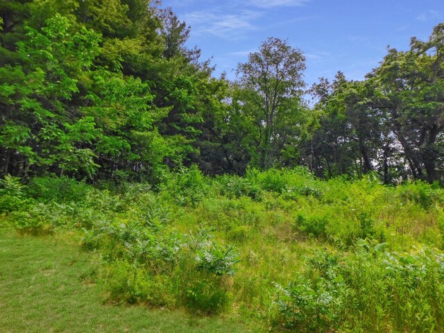 13071 Promontory Trl, Roscoe, IL 61073