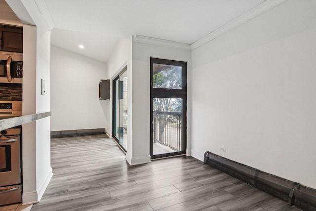 5525 N Chester Ave Unit 46, Chicago, IL 60656 - interior space with wood finished floors, ornamental molding, and recessed lighting