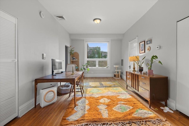 1023 N Hoyne Ave Unit 3B, Chicago, IL 60622 - office featuring light wood finished floors