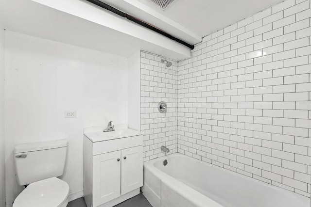 8521 S Loomis Blvd, Chicago, IL 60620 - bathroom with vanity and washtub / shower combination
