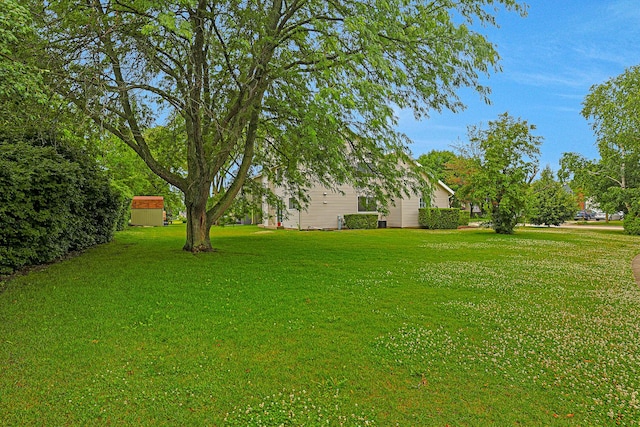 1087 Amberwood Dr, Crystal Lake, IL 60014 - photo 30