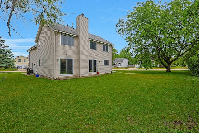 1087 Amberwood Dr, Crystal Lake, IL 60014 - photo 34