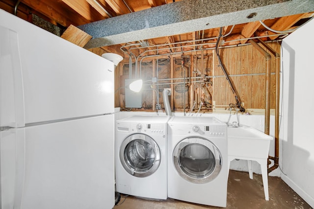 220 N Yates Ln, Mount Prospect, IL 60056 - laundry room featuring separate washer and dryer and baseboards