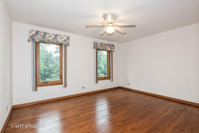 888 Braintree Ln, Bartlett, IL 60103 - photo 13