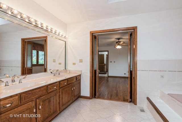 888 Braintree Ln, Bartlett, IL 60103 - photo 17