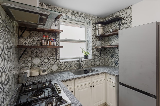 4836 W Henderson St Unit 2B, Chicago, IL 60641 - photo 2