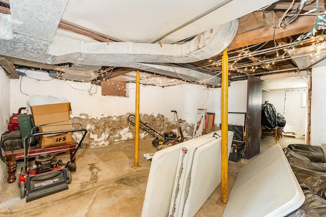 408 Summit St, Joliet, IL 60435 - unfinished below grade area with water heater