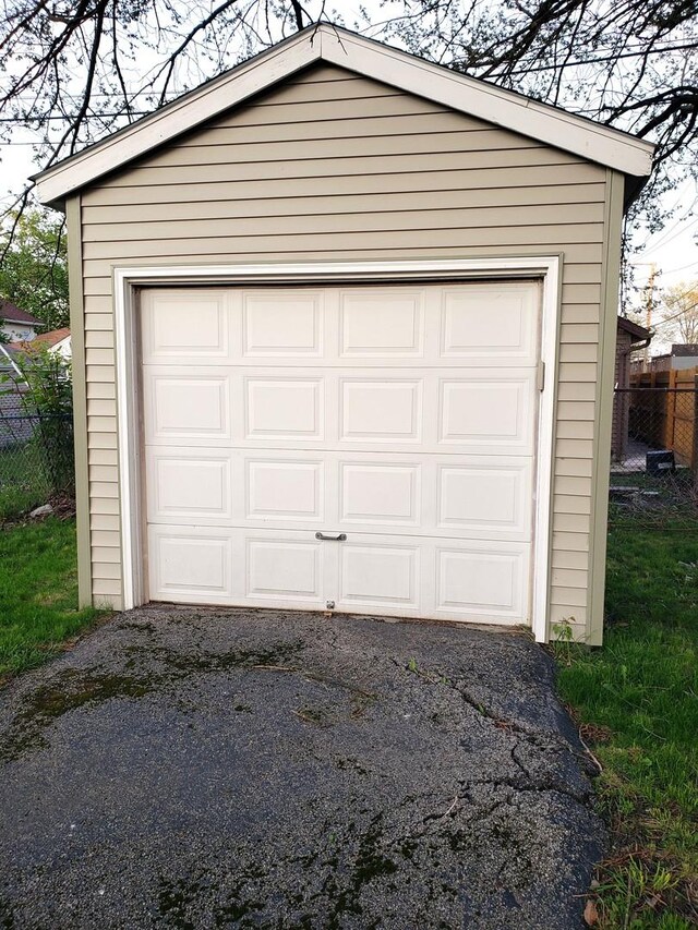 14643 Homan Ave, Midlothian, IL 60445 - photo 16