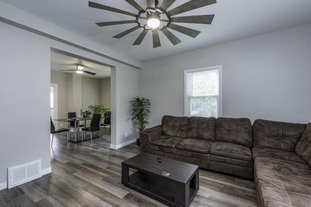 3011 Emmaus Ave, Zion, IL 60099 - photo 4