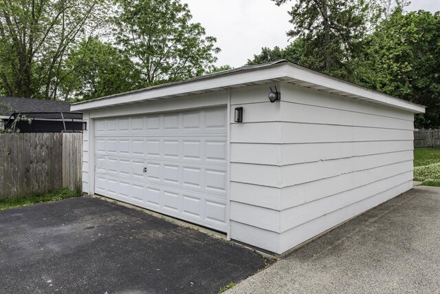 3011 Emmaus Ave, Zion, IL 60099 - photo 32