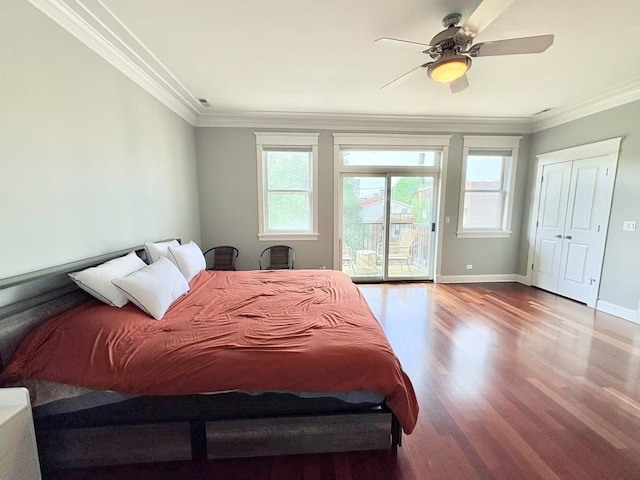 818 W Aldine Ave Unit 3, Chicago, IL 60657 - bedroom with access to exterior, wood finished floors, ornamental molding, and ceiling fan