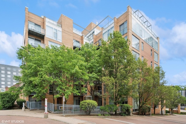 1740 Oak Ave Unit 103, Evanston, IL 60201 - view of apartment building / complex
