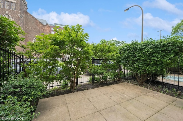 1740 Oak Ave Unit 103, Evanston, IL 60201 - view of patio
