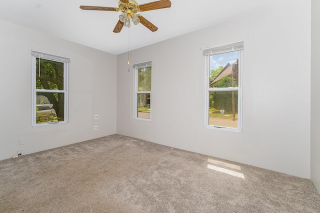 528 E Benton St, Aurora, IL 60505 - carpeted spare room with ceiling fan