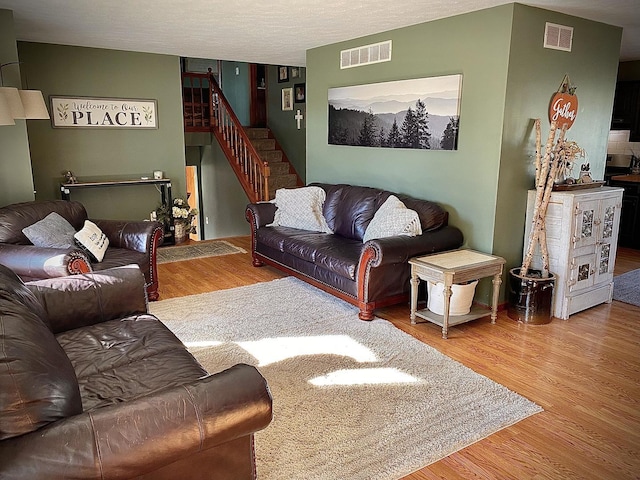 606 Briarwood Dr, Danvers, IL 61732 - photo 3