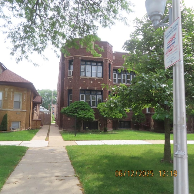 7741 S Indiana Ave, Chicago, IL 60619 - view of property