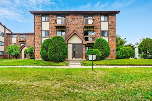 413 Berkshire Dr Unit 22, Crystal Lake, IL 60014 - view of building exterior
