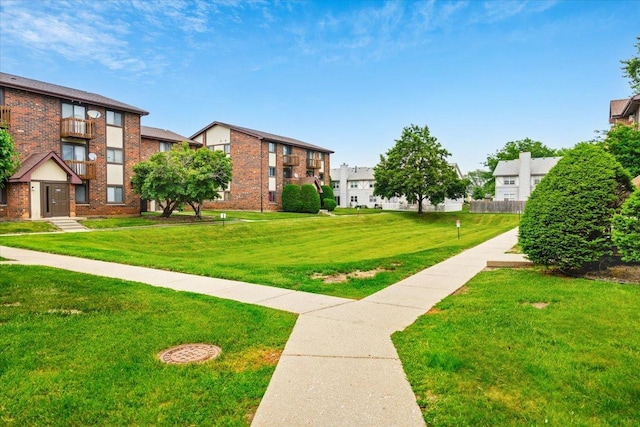 413 Berkshire Dr Unit 22, Crystal Lake, IL 60014 - view of property's community featuring a residential view and a lawn