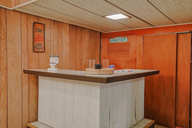 3750 N Octavia Ave, Chicago, IL 60634 - bar with wood walls