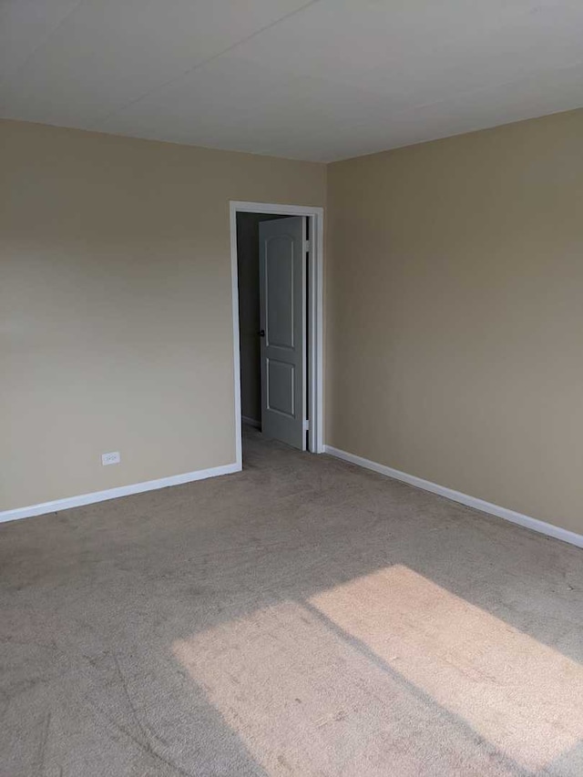 220 S Roselle Rd Unit 324, Schaumburg, IL 60193 - unfurnished room featuring carpet