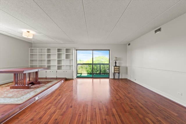 920 Vose Dr Unit 612, Gurnee, IL 60031 - unfurnished living room with wood finished floors and baseboards