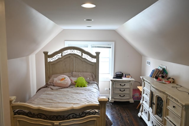8434 S Yates Blvd, Chicago, IL 60617 - bedroom with vaulted ceiling, dark wood finished floors, and recessed lighting