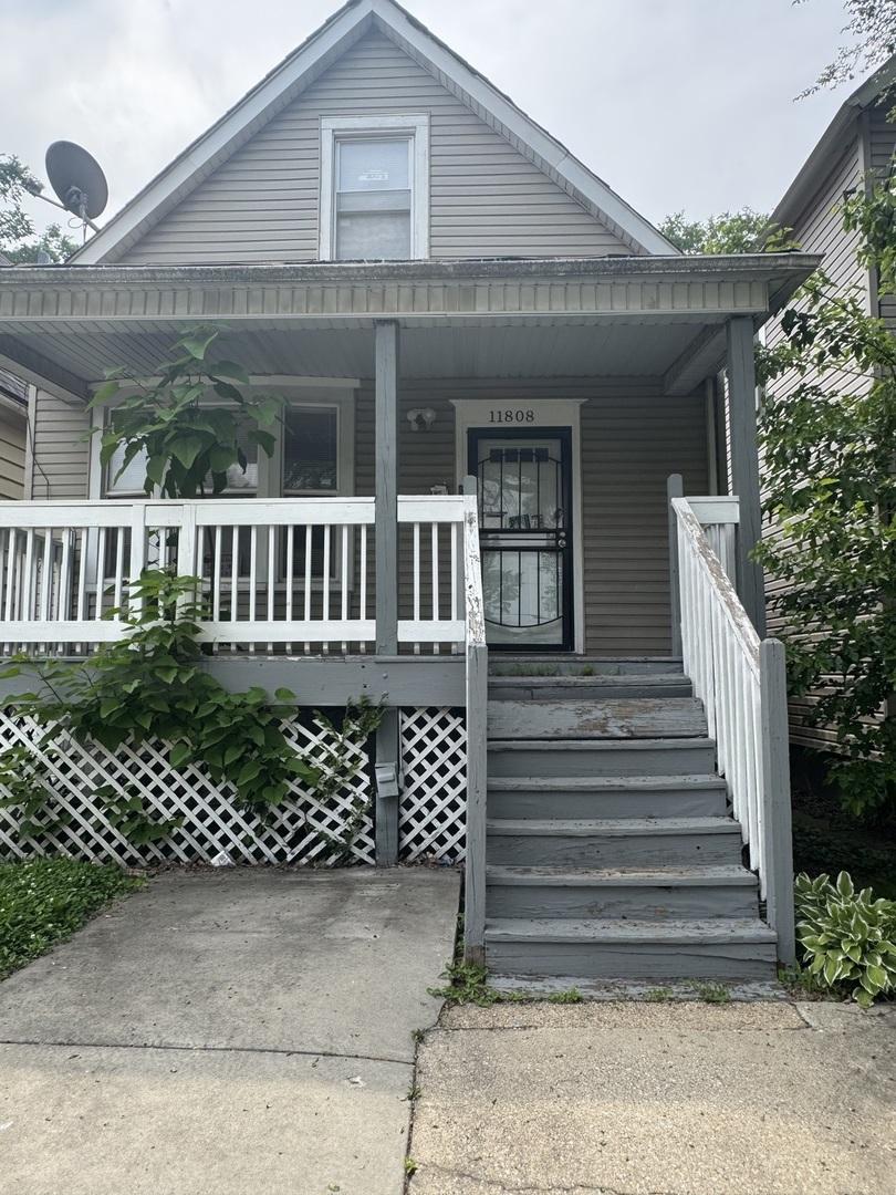 11808 S Union Ave, Chicago, IL 60628 - view of front of property with covered porch
