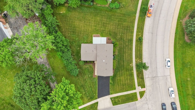 2254 Blacksmith Dr, Wheaton, IL 60189 - photo 2