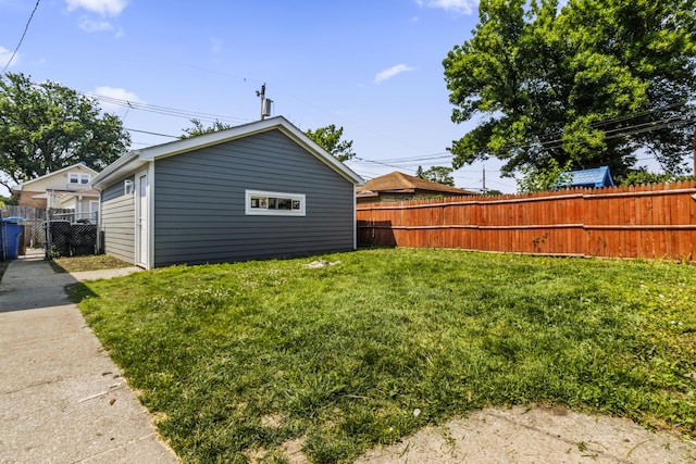 6155 W Cornelia Ave, Chicago, IL 60634 - view of yard