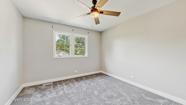 3425 Woodlawn Ave, Gurnee, IL 60031 - empty room featuring a ceiling fan and carpet