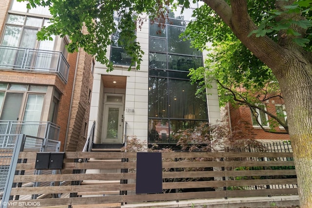 1718 W Le Moyne St Unit 1, Chicago, IL 60622 - entrance to property