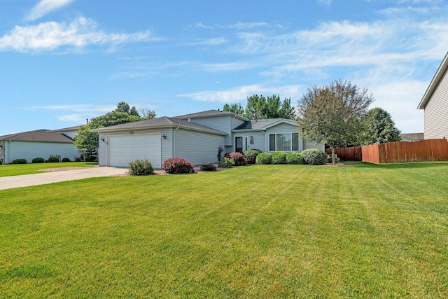 512 Creekside Cir, Minooka, IL 60447 - tri-level home with driveway and an attached garage