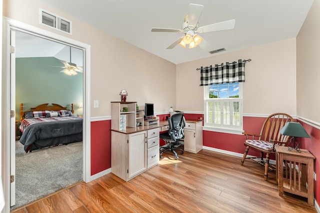 4115 Dalewood Dr, Plainfield, IL 60586 - office space featuring ceiling fan and light wood-style flooring