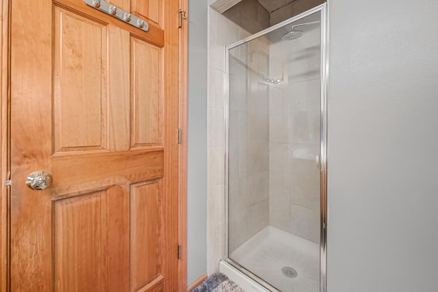 8033 Nielsen Dr, Tinley Park, IL 60477 - bathroom featuring a stall shower
