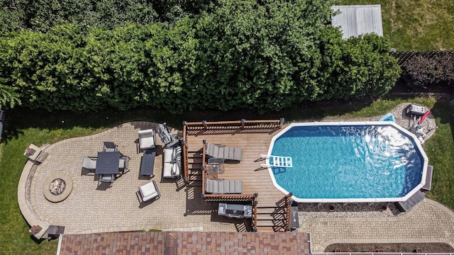 923 Christa Ct, Elk Grove Village, IL 60007 - swimming pool with a patio