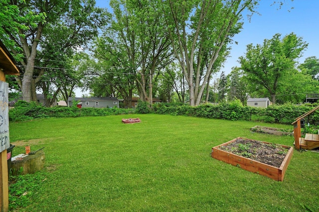 9111 Memory Trl, Wonder Lake, IL 60097 - view of yard featuring a vegetable garden