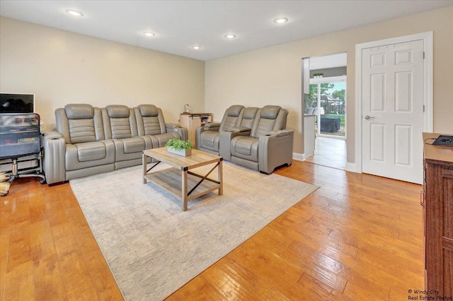 8246 N Applewood Ct, Hanover Park, IL 60133 - living room featuring light wood-style flooring and recessed lighting